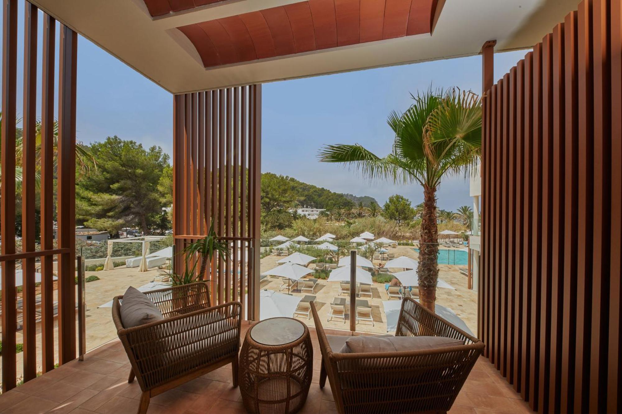 Cala San Miguel Ibiza Resort, Adults Only, Curio Collection By Hilton Port de Sant Miguel Εξωτερικό φωτογραφία